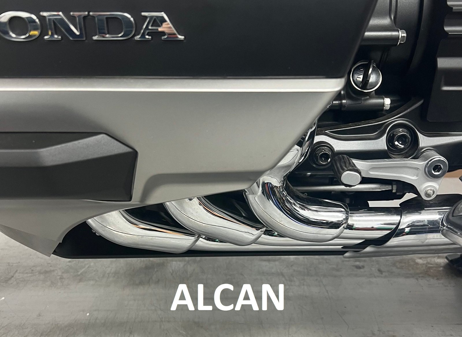 2018+ Honda Goldwing Engine Case Guard ALCAN - Image 4
