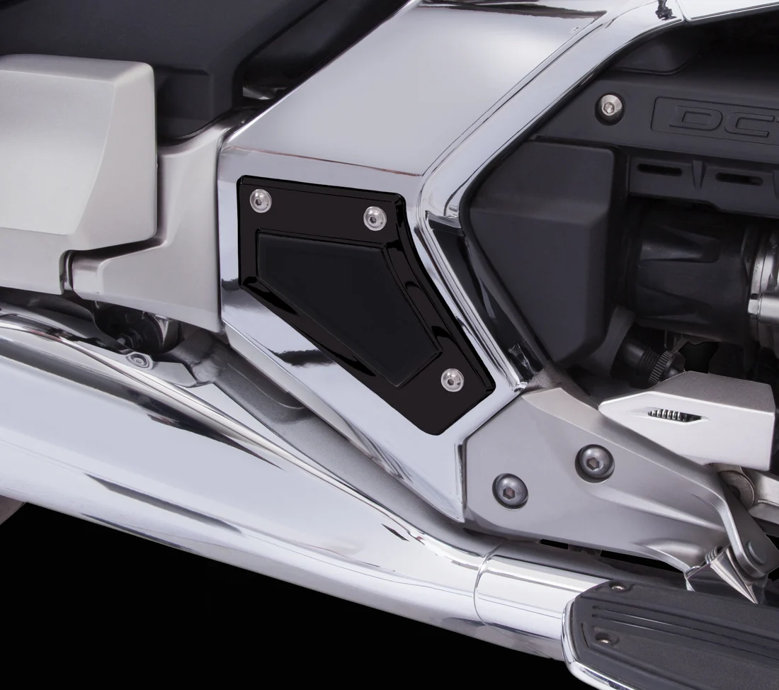 Swingarm Pivot Covers / '18-UP