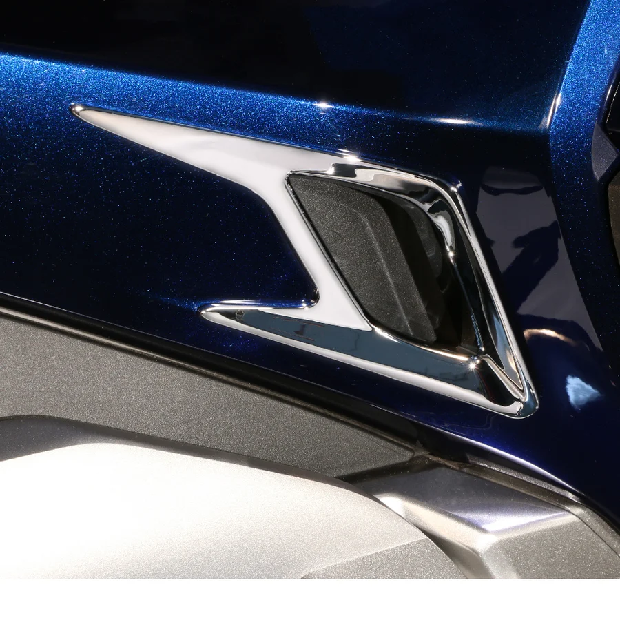 Side Panel Vent Trim / '18-UP